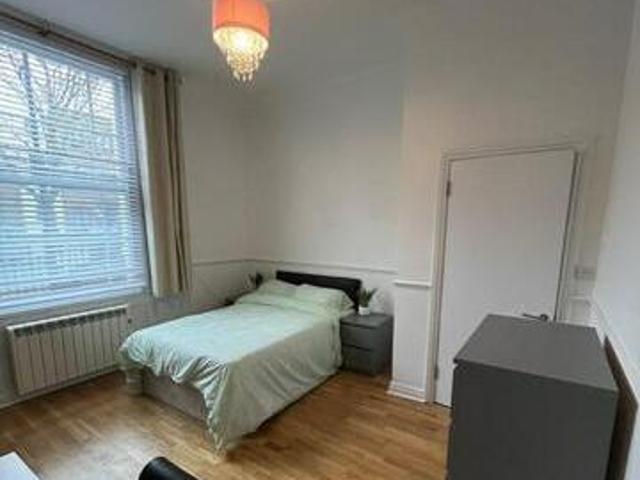 House for rent in Lyons, Greater London