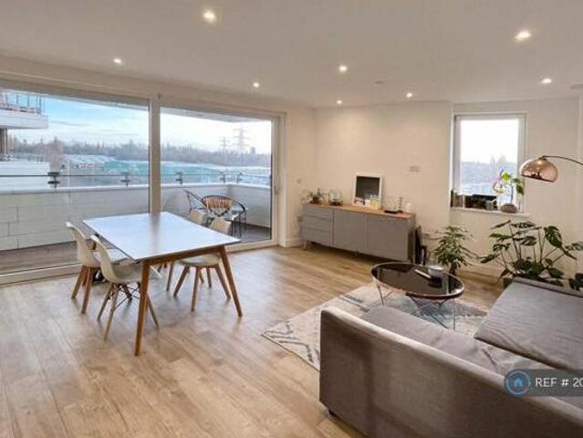 House for rent in Lyons, Greater London