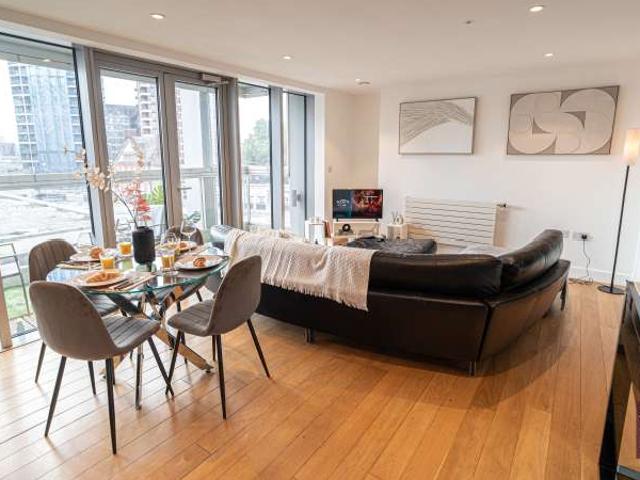 Apartment for rent in Canning Town, Greater London