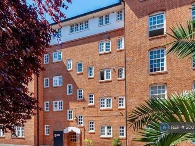 House for rent in Lyons, Greater London