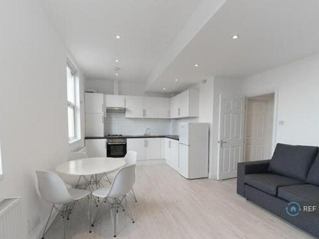 House for rent in Lyons, Greater London