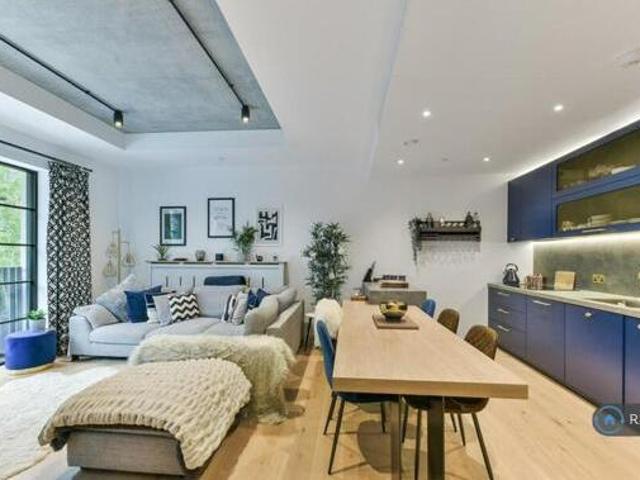 House for rent in Lyons, Greater London