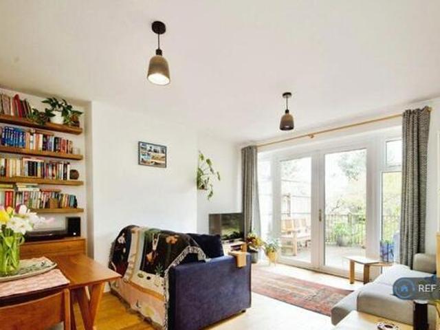 House for rent in Lyons, Greater London