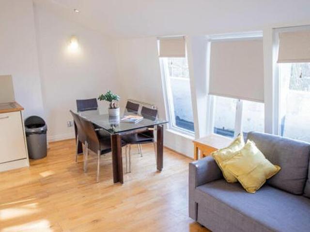 House for rent in Lyons, Greater London