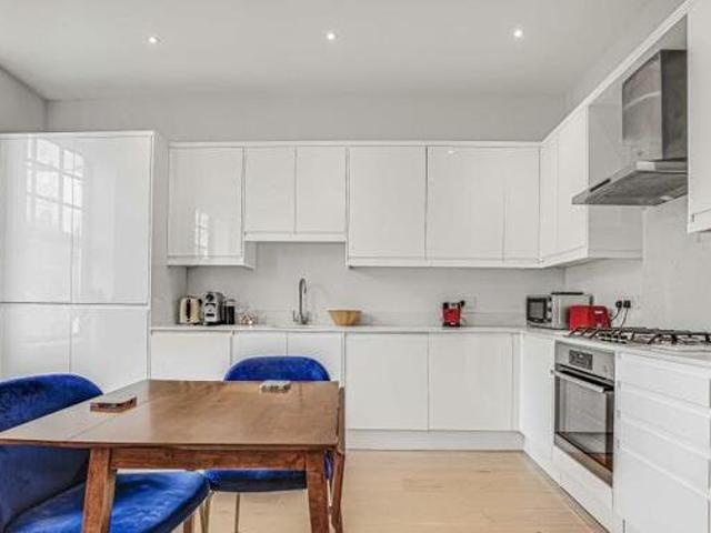 House for rent in Lyons, Greater London