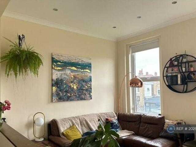 House for rent in Lyons, Greater London