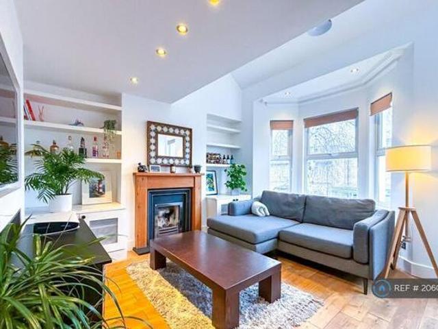 House for rent in Lyons, Greater London