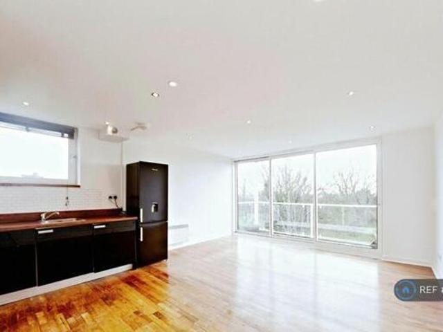 House for rent in Lyons, Greater London