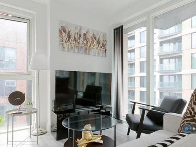 House for rent in Lyons, Greater London