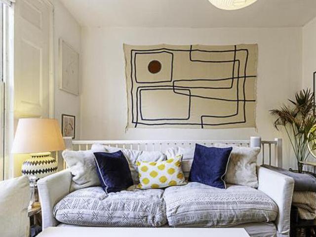 House for rent in Lyons, Greater London