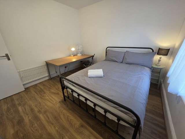 Apartment for rent in London Borough of Newham, Greater London