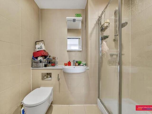Flat for rent in Cat Hill