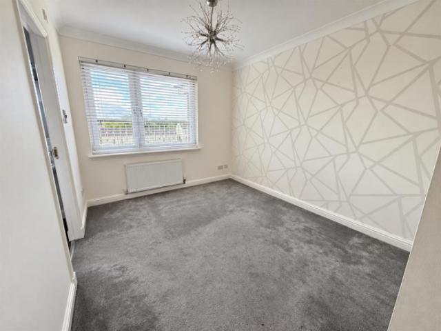 Flat for rent in Fullarton, Glasgow