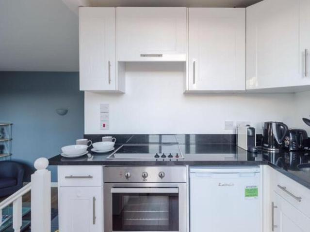 Flat for rent in Cat Hill