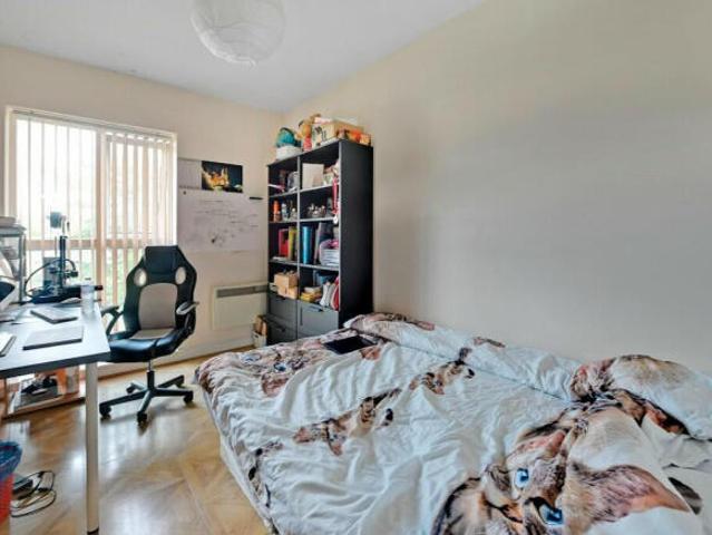 Flat for rent in Cat Hill