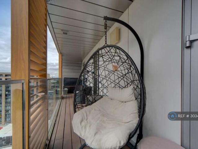 Flat for rent in Cat Hill