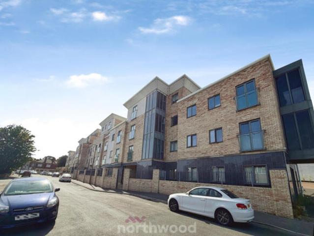 Flat for rent in Balby, South Yorkshire