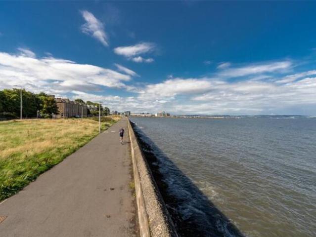 Flat for rent in Granton, Scotland