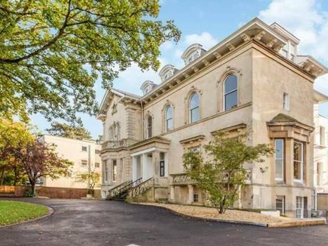 House for rent in Gloucestershire