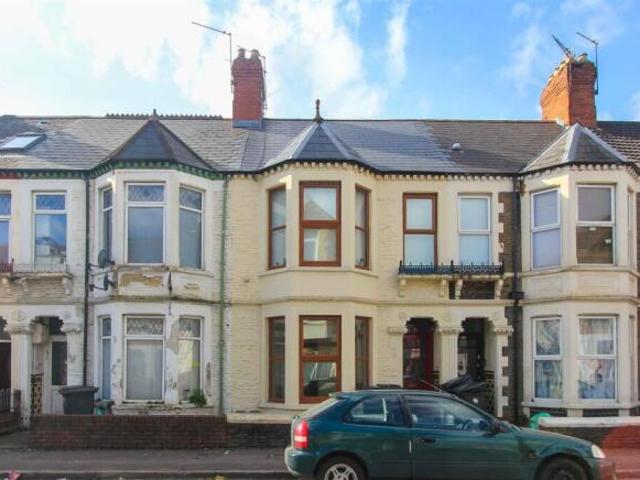 Flat for rent in Plasnewydd, Falcon Lodge