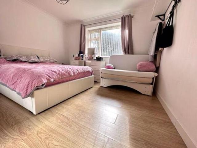 Flat for rent in Cosham, Portsmouth