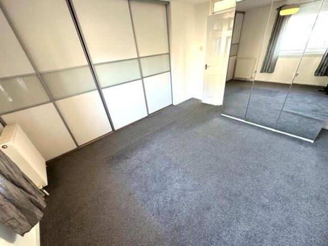 Flat for rent in Barassie, Scotland