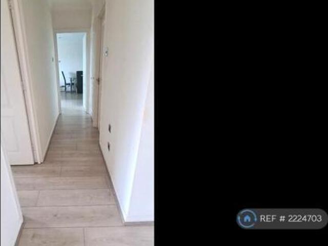 Flat for rent in Cat Hill