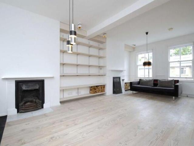 Flat for rent in Greater London