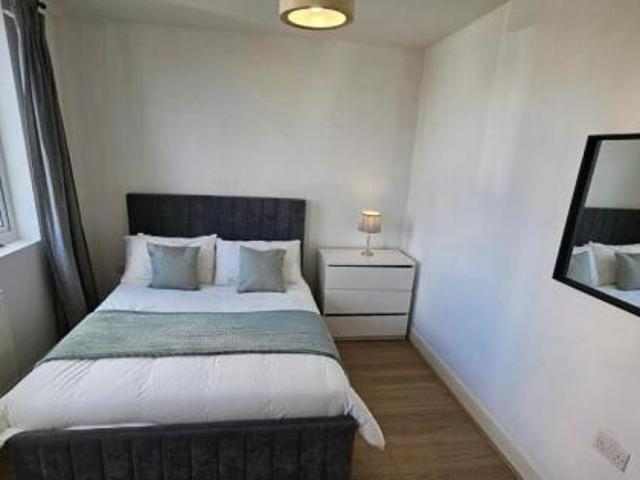 Flat for rent in Cat Hill