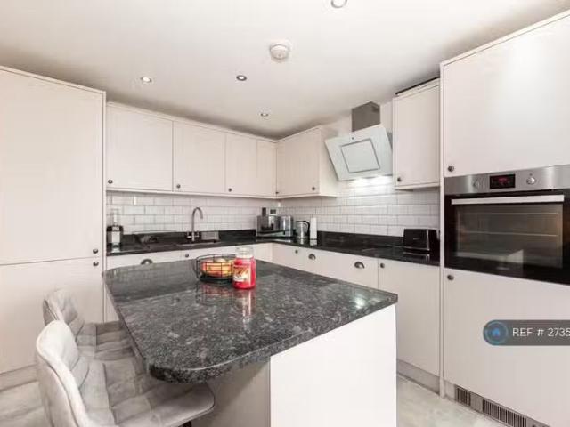 House for rent in Navestock Side, Essex