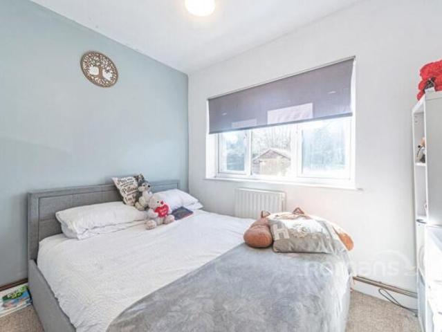 Flat for rent in Sulham, West Berkshire
