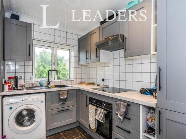 Flat for rent in Worthing, West Sussex