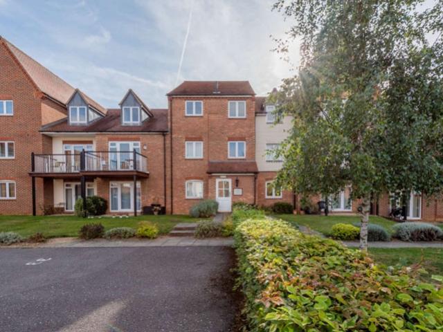 Apartment for rent in Caldecott, Dromore