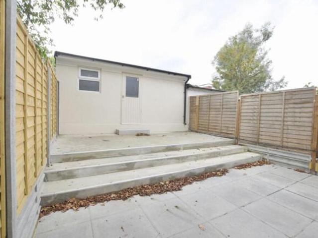 Flat for rent in Manor, South Yorkshire