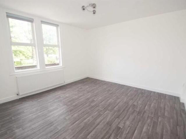 Flat for rent in Meanwood, West Yorkshire