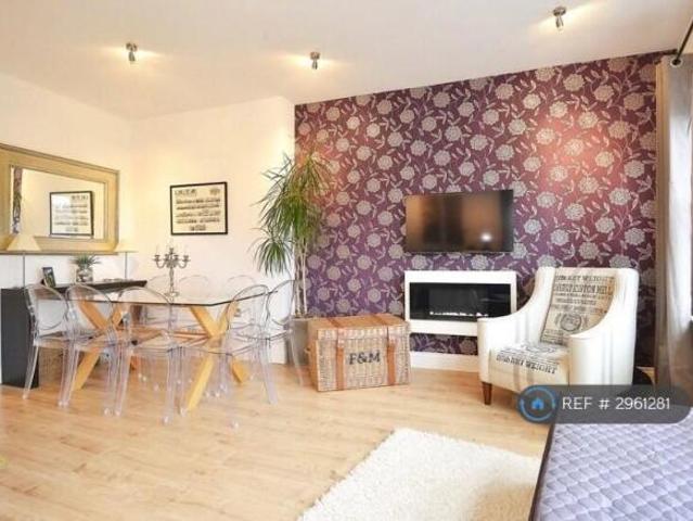 Flat for rent in Cat Hill