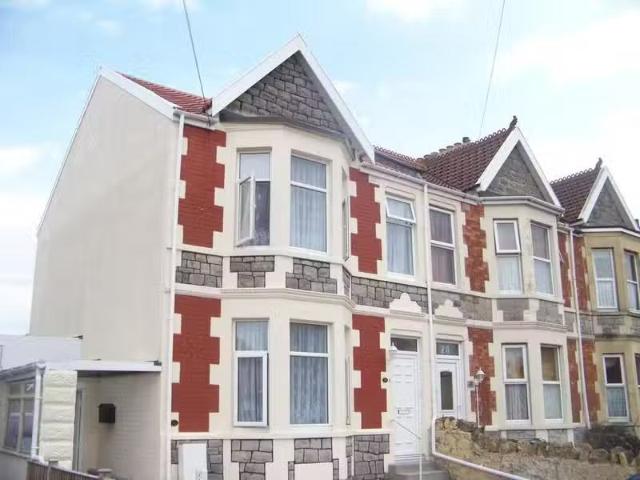 House for rent in Newbury Park, Greater London