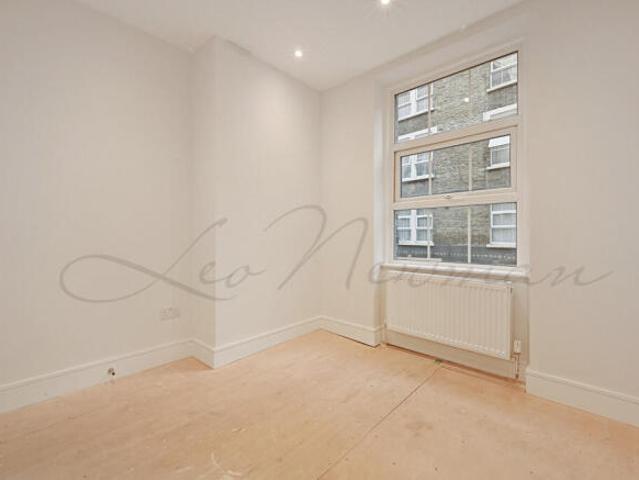Flat for rent in Cat Hill