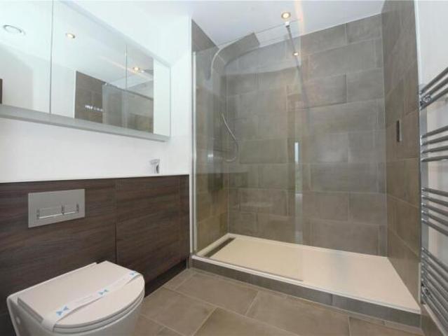 Flat for rent in Midway, Kent
