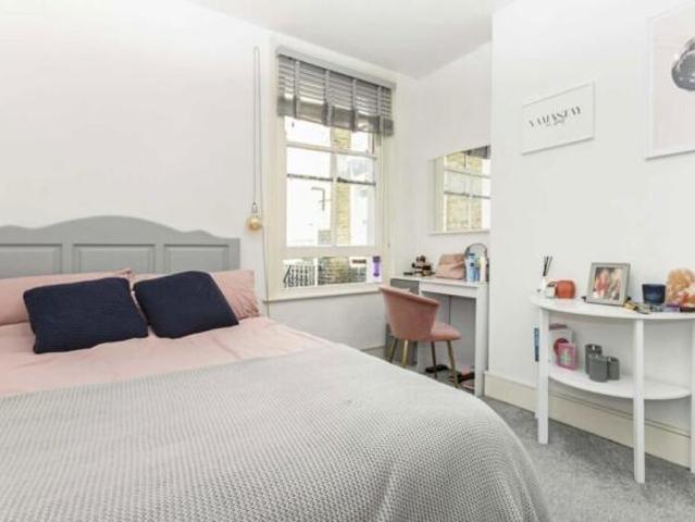 Flat for rent in Fulham, Greater London