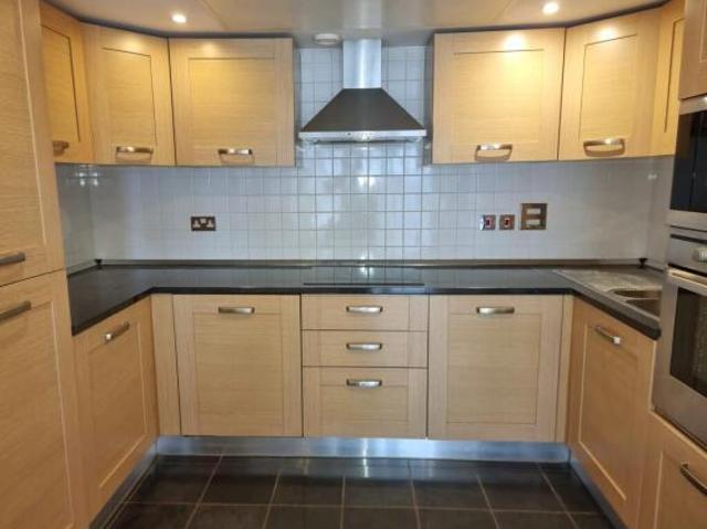 Flat for rent in Woolwich, Greater London