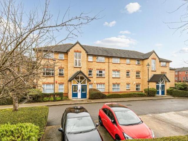 Flat for rent in Chiswick, Greater London