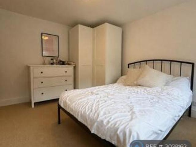 Flat for rent in Cat Hill