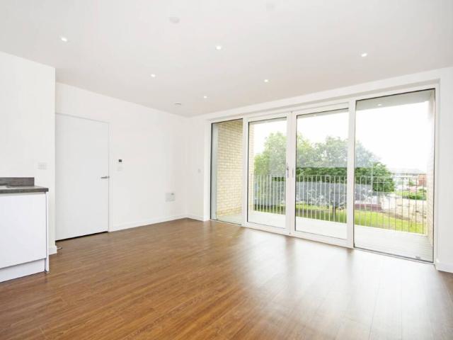Flat for rent in Hendon