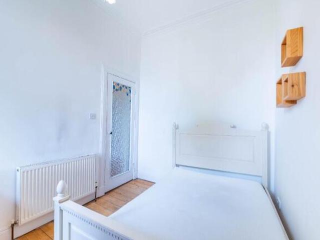 Flat for rent in Morningside, Scotland