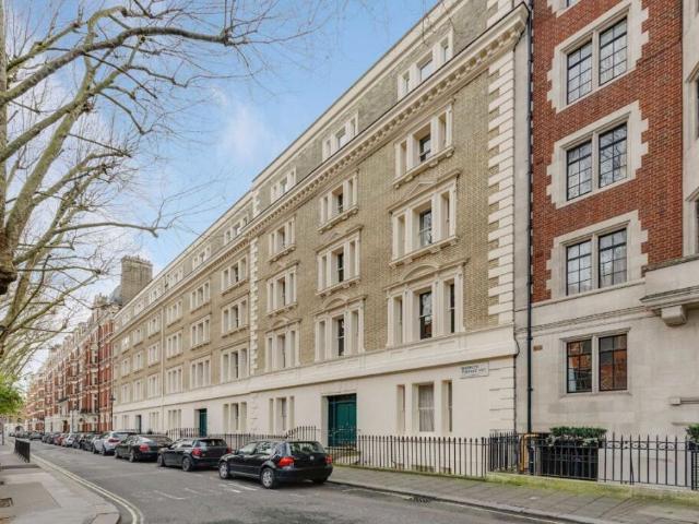 Flat for rent in Westminster