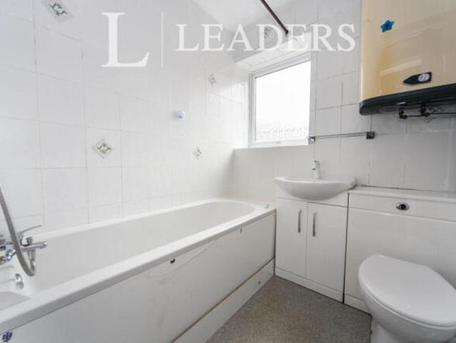 Flat for rent in The Rise, East Riding Of Yorkshire