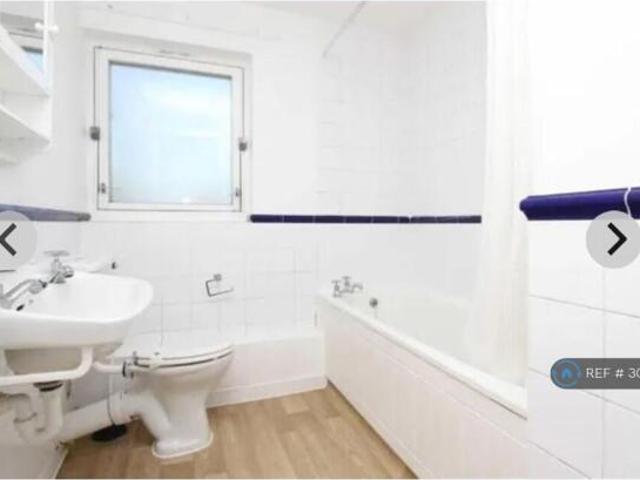 Flat for rent in Cat Hill