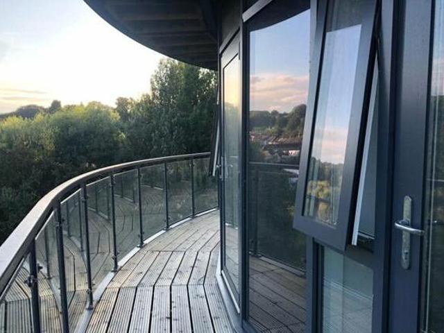 House for rent in Pouchen End, Hertfordshire