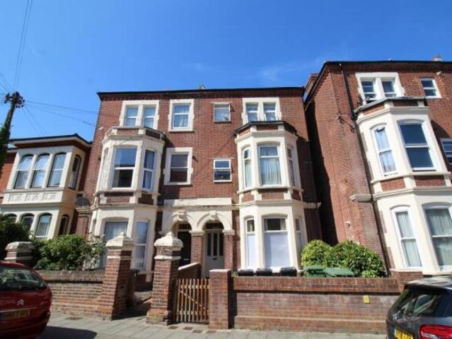 Flat for rent in Southsea, City Of Portsmouth